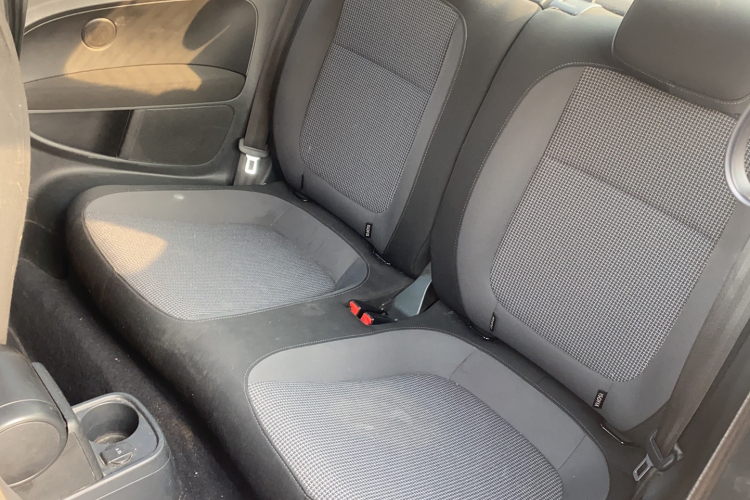 大众 甲壳虫 2015款 180TSI中控内饰7004