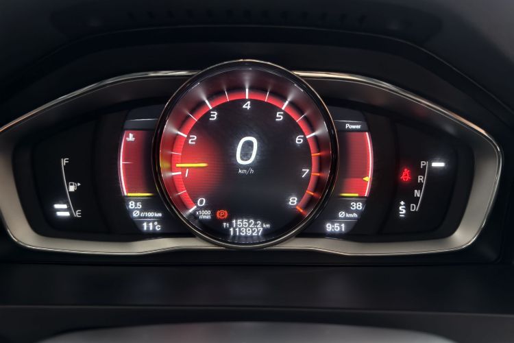 沃尔沃S60 2017款 S60L T4 智远版中控内饰15