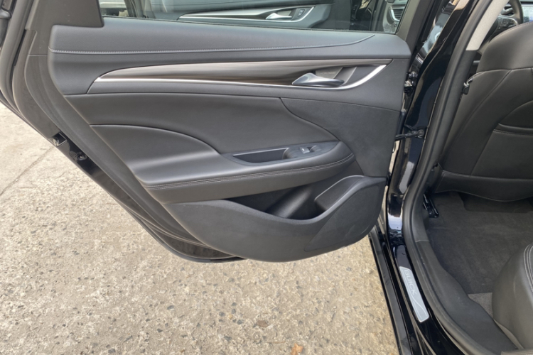 别克 君越 2022款 552T 豪华型中控内饰7006