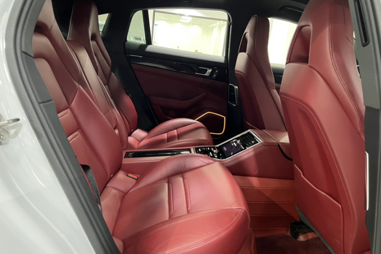 保时捷 2023款 Panamera 2.9T中控内饰7002