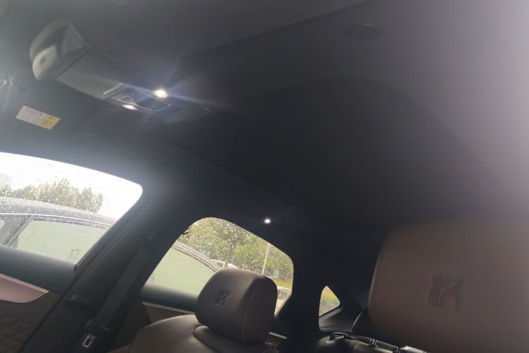 比亚迪 汉 2023款 EV 冠军版 605KM前驱尊贵型中控内饰7004