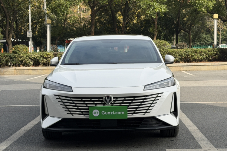 长安 逸动 2024款 1.5T GDI自动 旗舰型车身外观6002