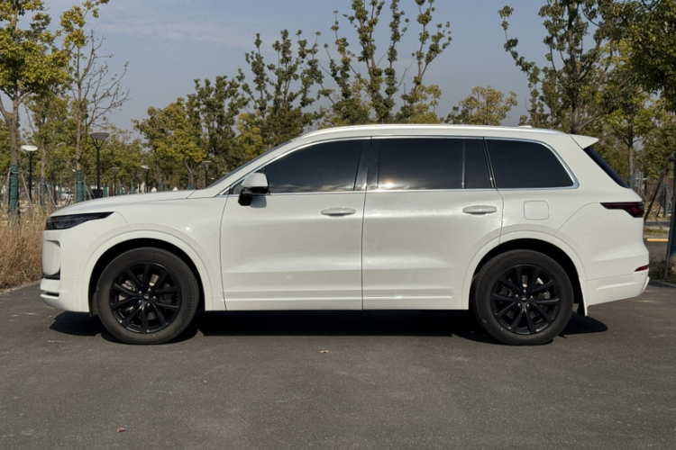 理想汽车 理想ONE 2020款 增程6座版车身外观6002