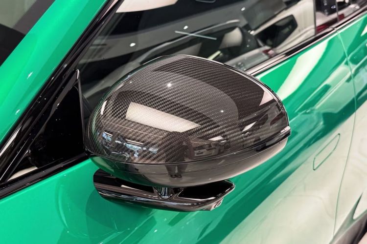 小米汽车 小米YU7 2025款 超长续航四驱Pro版车身外观6002