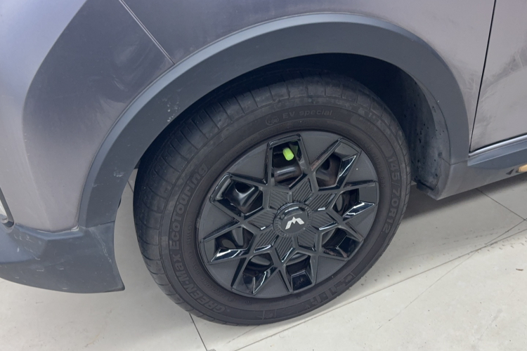 五菱汽车 宏光MINIEV 2022款 GAMEBOY 200km 玩咖款 磷酸铁锂局部细节9002