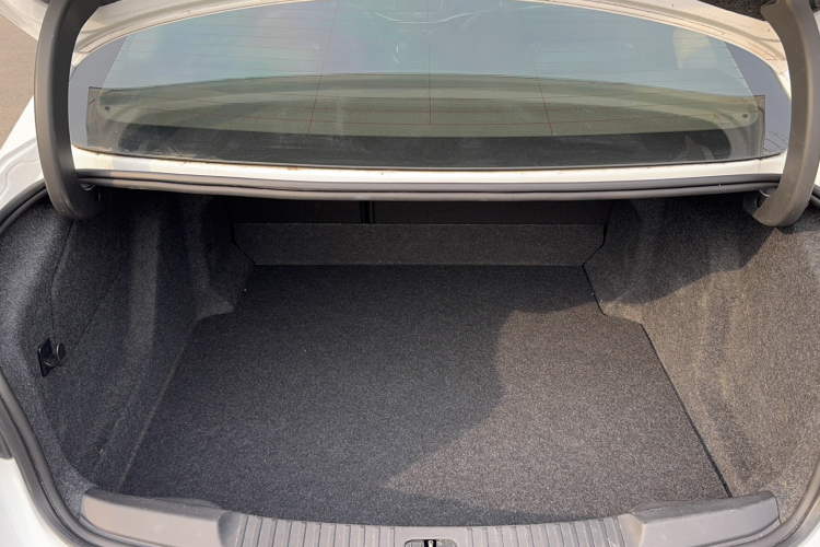 别克 威朗 2020款 20T CVT领先型局部细节23