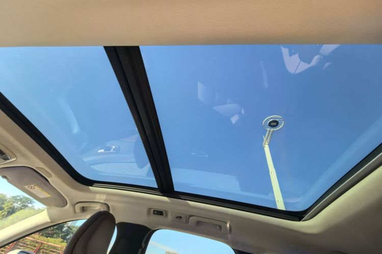 沃尔沃XC60 2019款 T5 四驱智逸版 国VI中控内饰7007