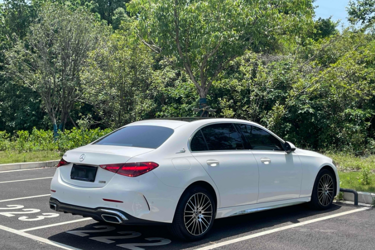 奔驰C级 2023款 改款二 C 260 L 运动版车身外观6006