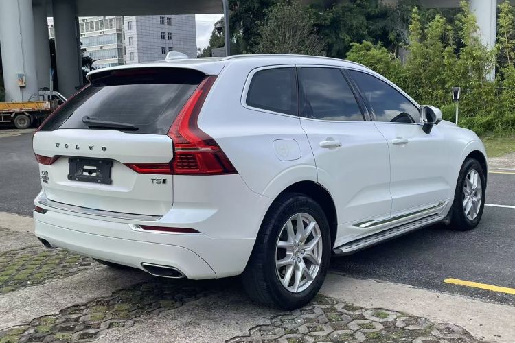沃尔沃XC60 2021款 T5 四驱智逸豪华版车身外观6005