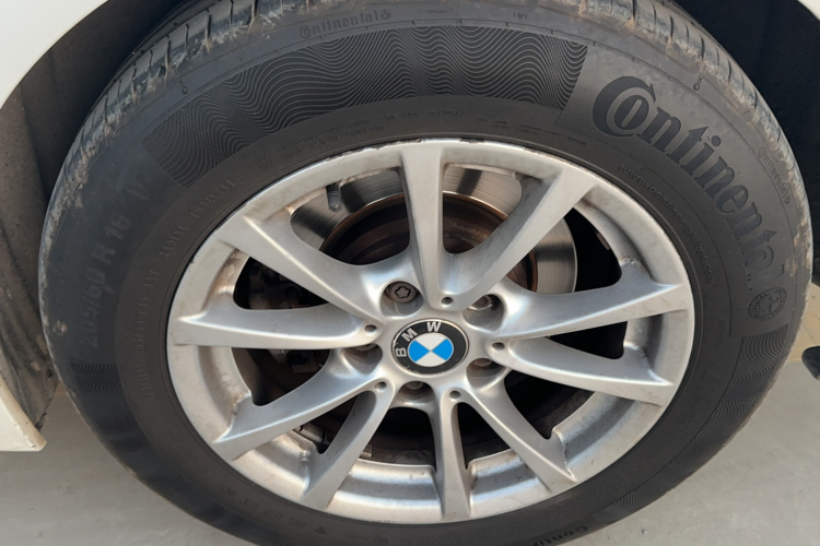 宝马3系 2013款 316i 进取型车身外观6006