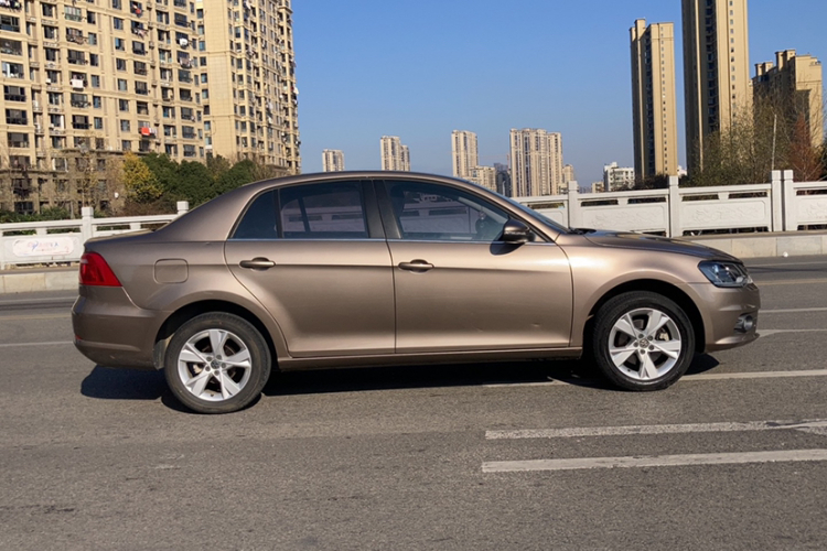 大众 宝来 2015款 质惠版 1.6L 手动舒适型车身外观6004