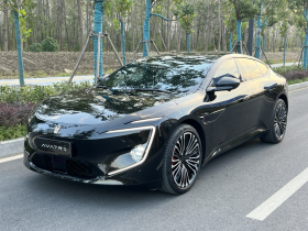 阿维塔12 2025款 Ultra增程版