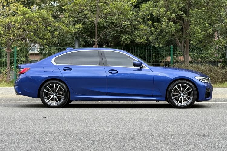 宝马3系 2021款 改款二 325Li M运动套装车身外观6006