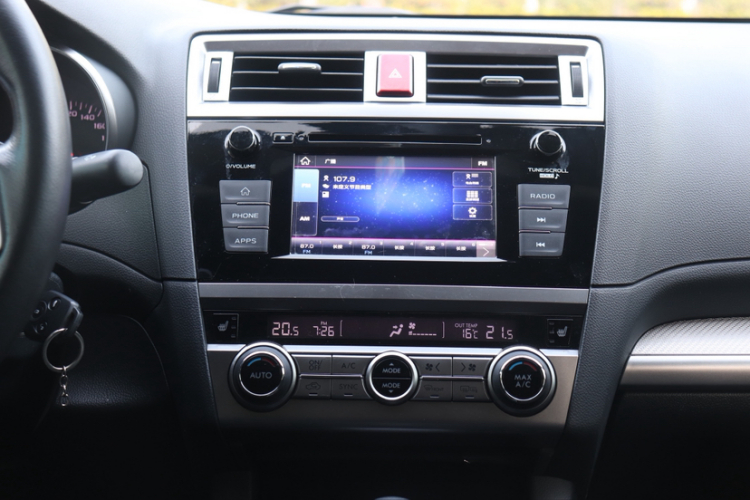 斯巴鲁 力狮 2020款 改款 2.5i 全驱风尚版局部细节16