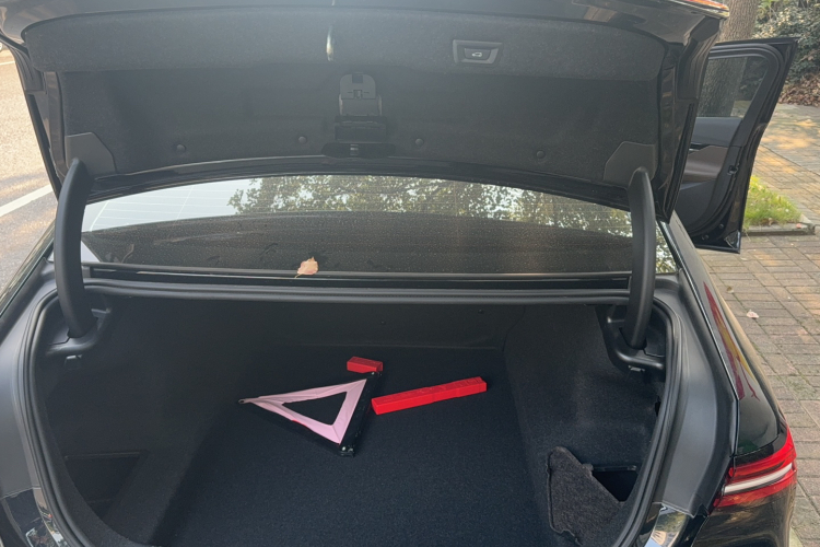 宝马5系 2024款 525Li 豪华套装局部细节23