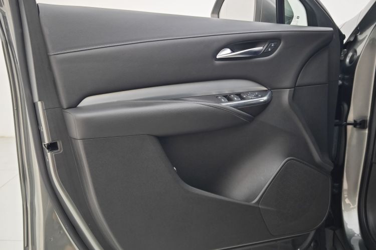 凯迪拉克XT4 2018款 28T 两驱领先型中控内饰7008