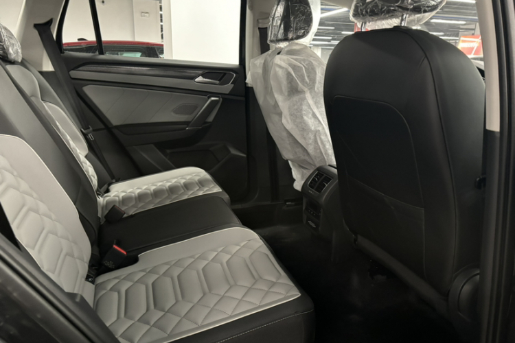 大众 探岳 2025款 改款 众享款 300TSI中控内饰7002