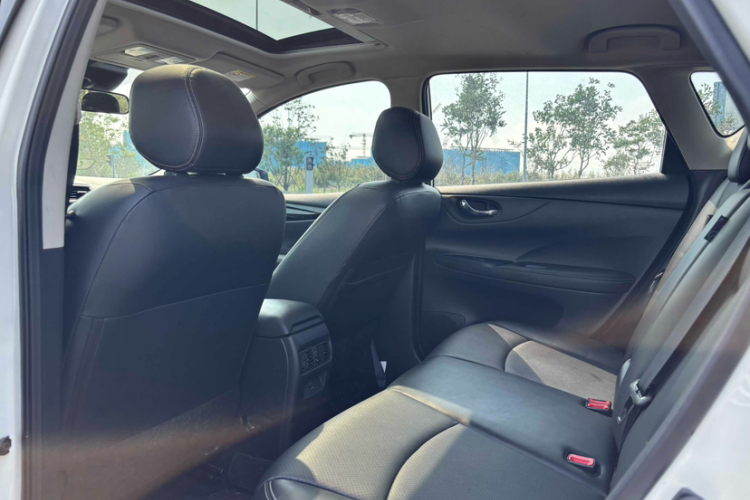 日产 骐达TIIDA 2024款 1.6L CVT智行版车身外观6008