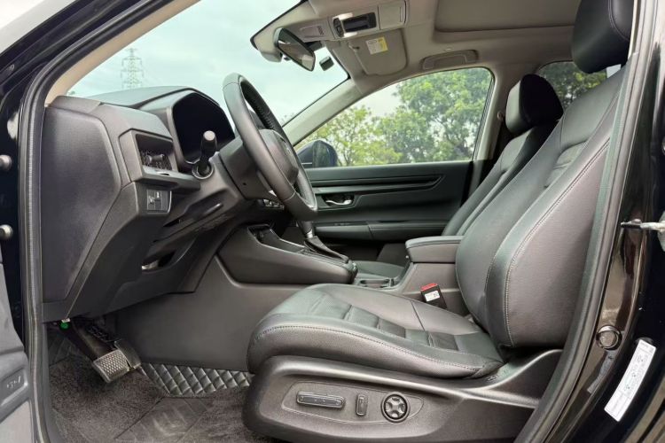 本田CR-V 2023款 240TURBO 两驱锋尚版 5座中控内饰7004