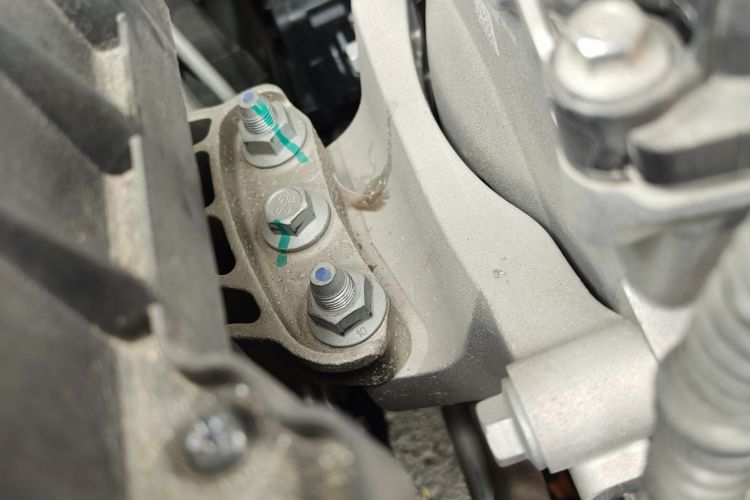 零跑汽车 零跑C10 2024款 210激光雷达版局部细节9001