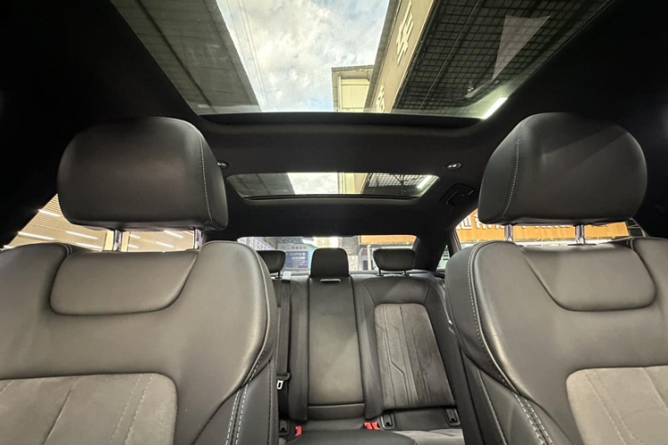 奥迪A6L 2019款 45 TFSI quattro 尊享动感型局部细节22