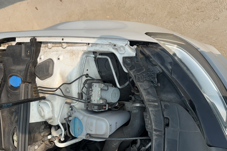 奥迪A4L 2013款 35 TFSI 自动舒适型局部细节9002