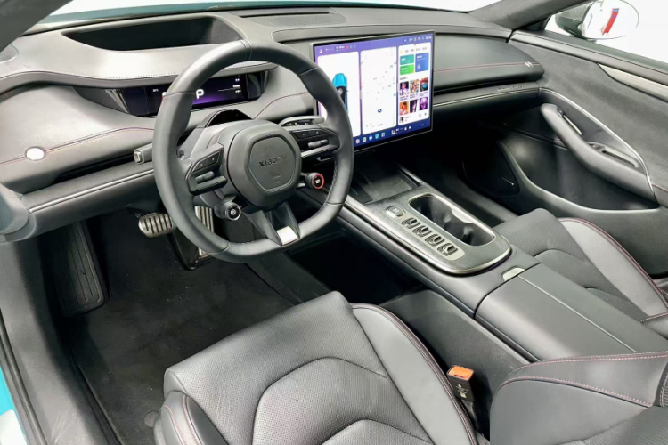 小米汽车 小米SU7 2024款 四驱Max创始版中控内饰7010