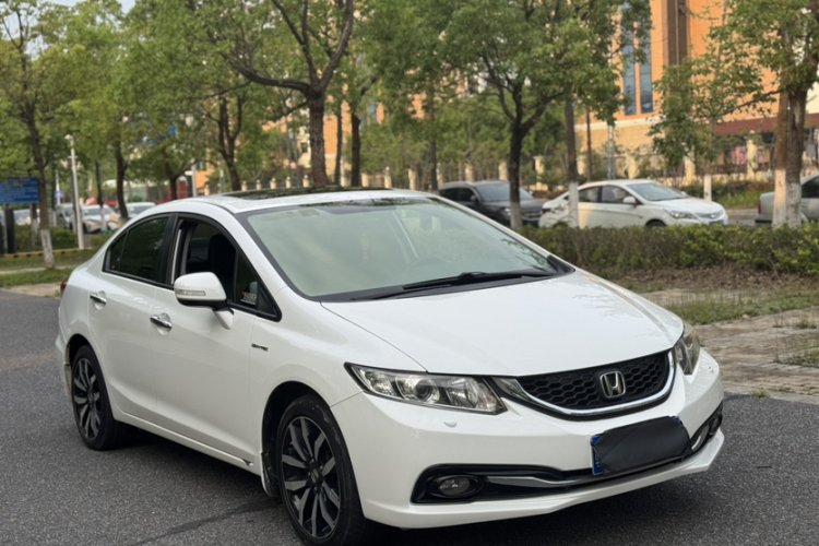 本田 思域 2014款 1.8L 自动豪华版车身外观6002