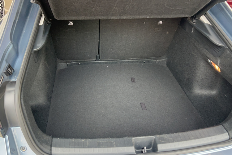 大众 2022款 凌渡L 280TSI DSG炫辣版局部细节23