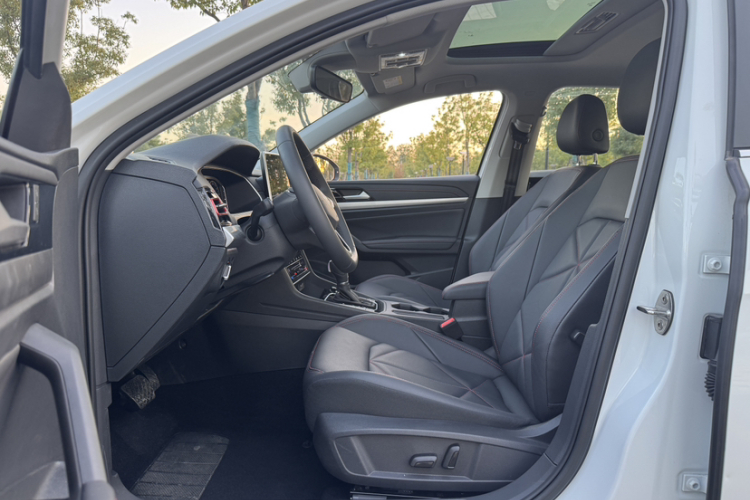 大众 朗逸 2024款 300TSI DSG星空领先版中控内饰7004