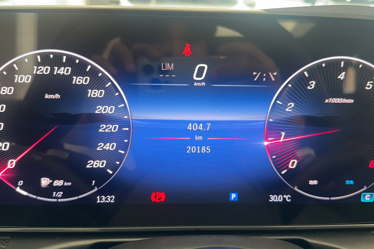 奔驰C级 2024款 改款 C 260 L 运动版中控内饰15