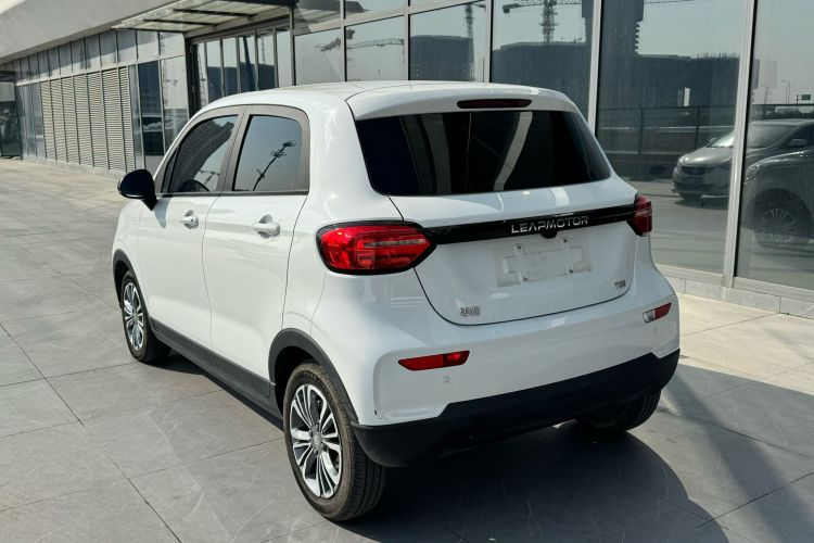 零跑汽车 零跑T03 2024款 310舒享版车身外观6002