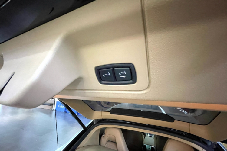 保时捷 2014款 Panamera 4 3.0T局部细节36