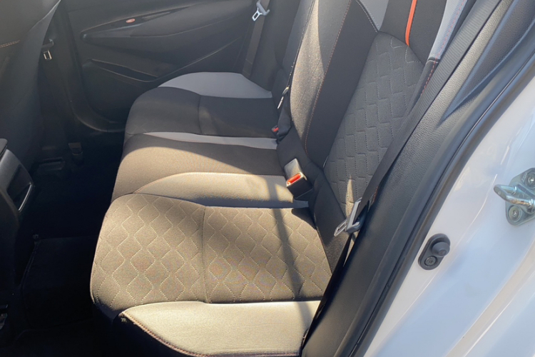 丰田 卡罗拉 2022款 1.2T S-CVT先锋PLUS版中控内饰7003