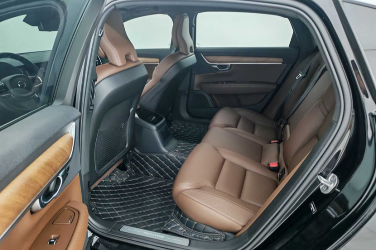 沃尔沃S90新能源 2024款 插电式混动 四驱长续航智逸豪华版中控内饰7002