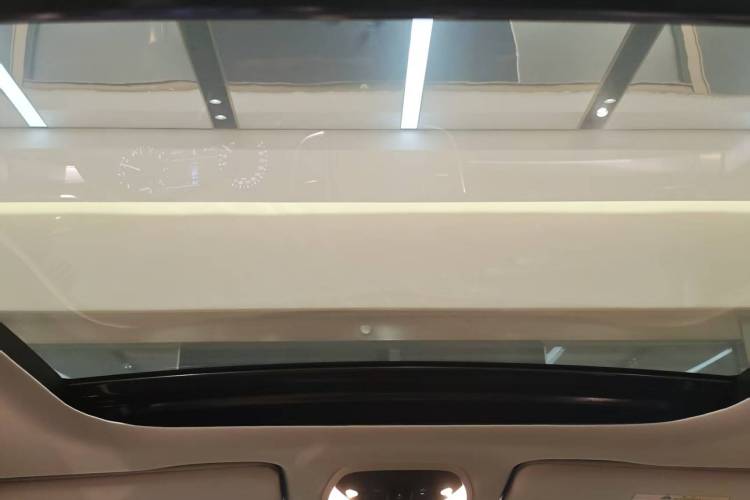 英菲尼迪QX50 2022款 2.0T 两驱领航版局部细节22