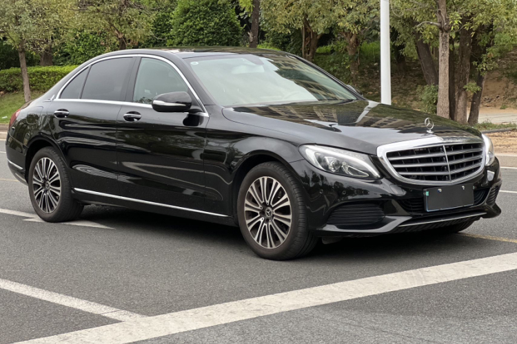 奔驰C级 2017款 改款 C 200 L车身外观6003