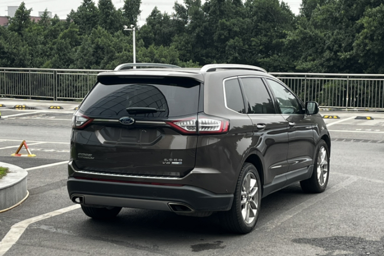 福特 锐界 2015款 2.7T GTDi 四驱尊锐型 7座车身外观6002