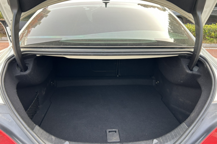 奔驰CLA 2016款 改款 CLA 200 动感型局部细节23