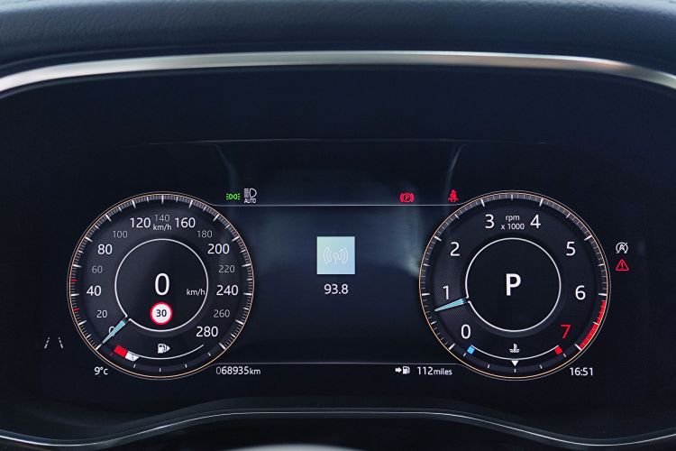 捷豹XFL 2021款 XFL 2.0T P250 两驱尊享豪华版中控内饰15