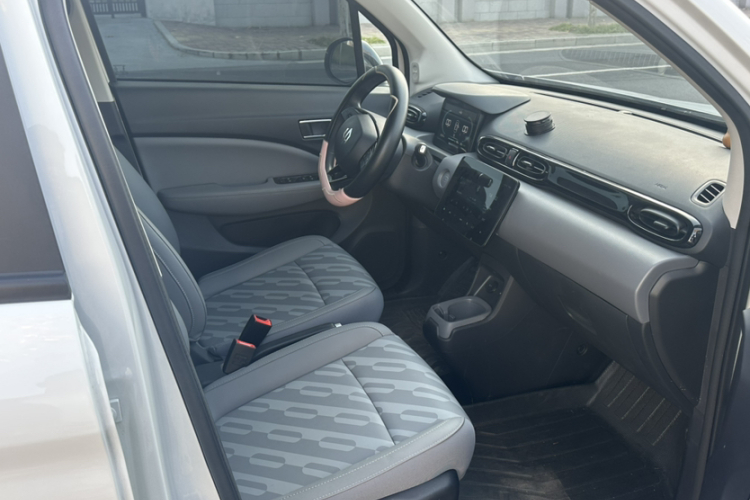 零跑汽车 零跑T03 2024款 200轻享版中控内饰7004