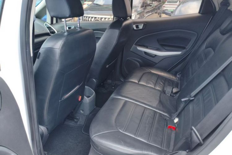 福特 翼搏 2013款 1.5L 自动尊贵型中控内饰7002