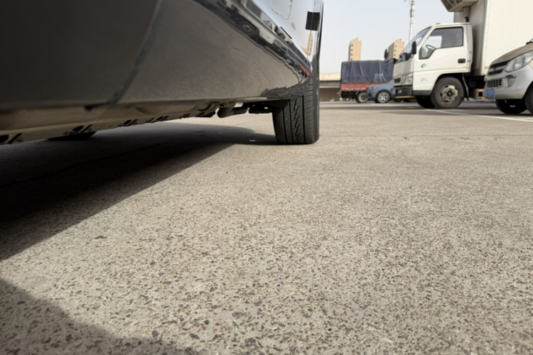 鸿蒙智行 问界M7 2024款 1.5T 后驱Plus版 5座局部细节9002