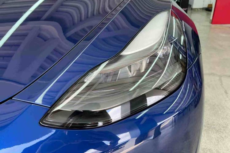 特斯拉 Model Y 2021款 长续航全轮驱动版 3D7车身外观6005