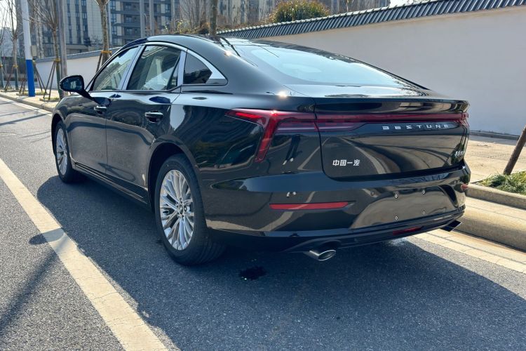 奔腾B70 2022款 第三代 1.5T 自动乐享型车身外观6003