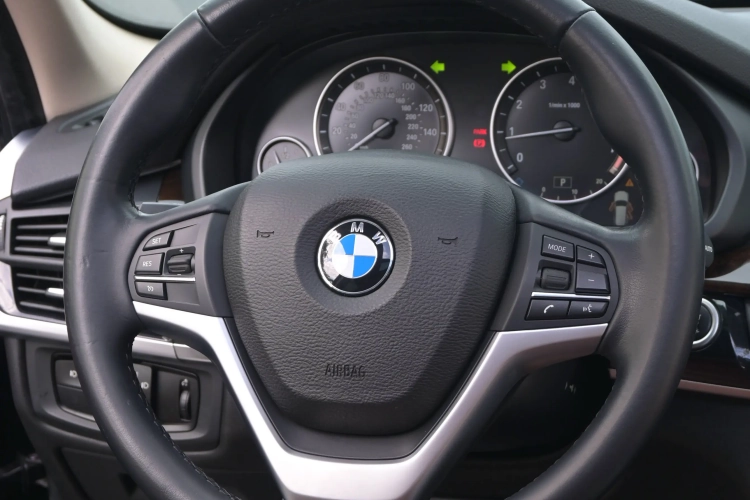 宝马X5（平行进口）中控内饰7002