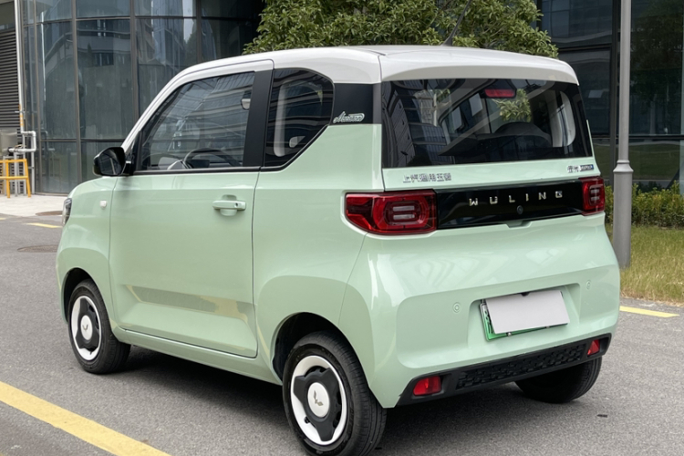 五菱汽车 宏光MINIEV 2022款 马卡龙时尚款 磷酸铁锂车身外观6006