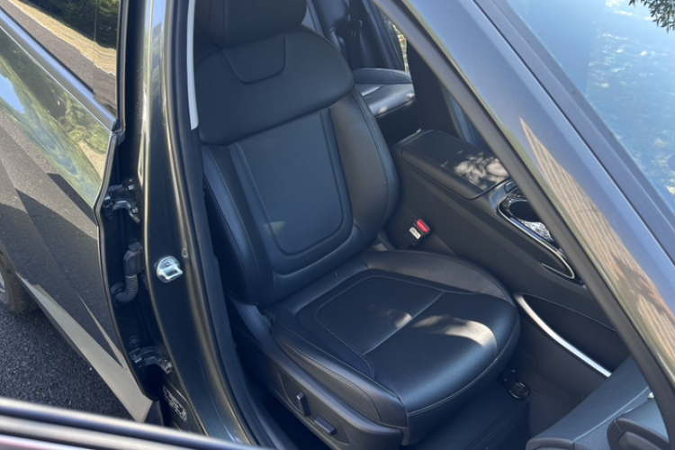 现代 2021款 途胜L 1.5T DCT LUX尊贵版局部细节41