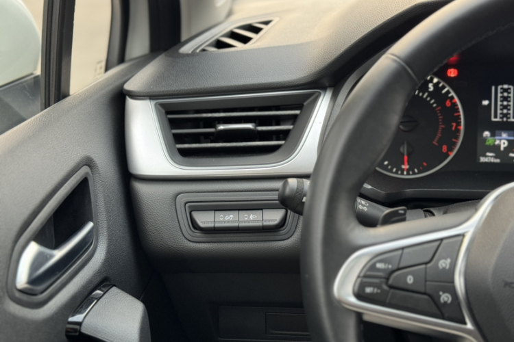 雷诺 科雷缤 2019款 TCe270 自动劲擎型中控内饰7009