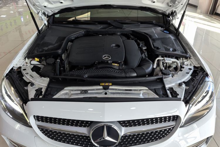 奔驰C级 2020款 C 260 L 运动版局部细节24